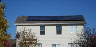 SolarCity在科罗拉多州的一个装置。