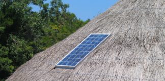 在非洲的太阳能电池板