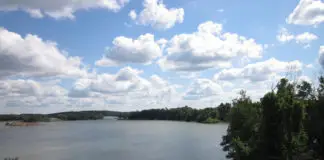 明尼苏达湖