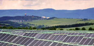 energy-store-for-solar-power-halves-energy-costs